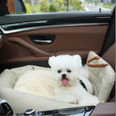 Cama Automotiva Impermeável em Couro Sintético para Cachorro e Gato Pawzly